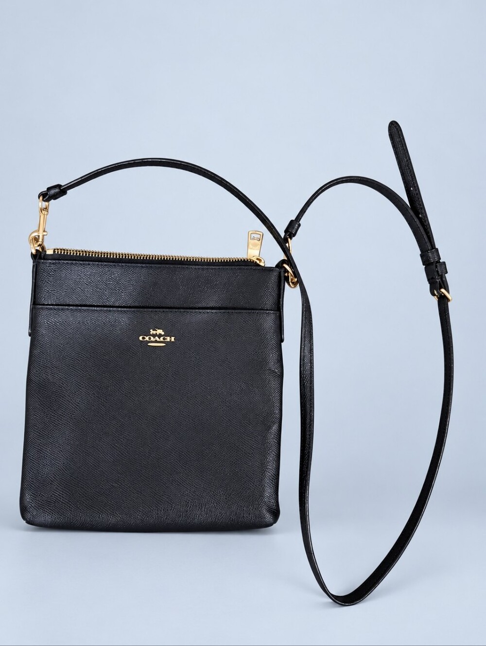 Coach Kitt Messenger Crossbody 41320 Black Crossgrain Leather Gold Hardware